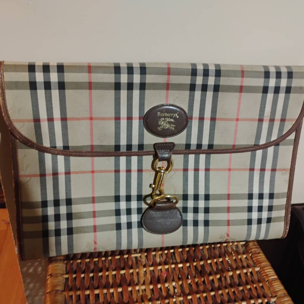 Burberrys Vintage Document Clutch/ Handbag- Great Deal!